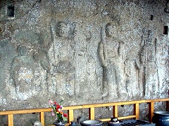 元宮磨崖仏